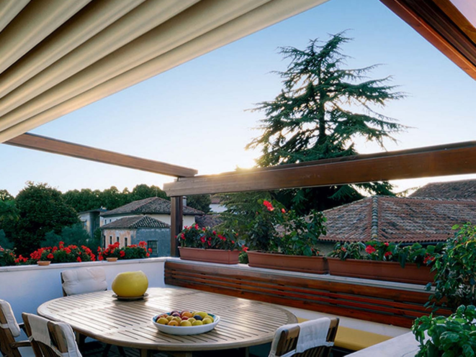 Pergolato per giardino: a tutto verde! Pergolato per giardino: a tutto verde!