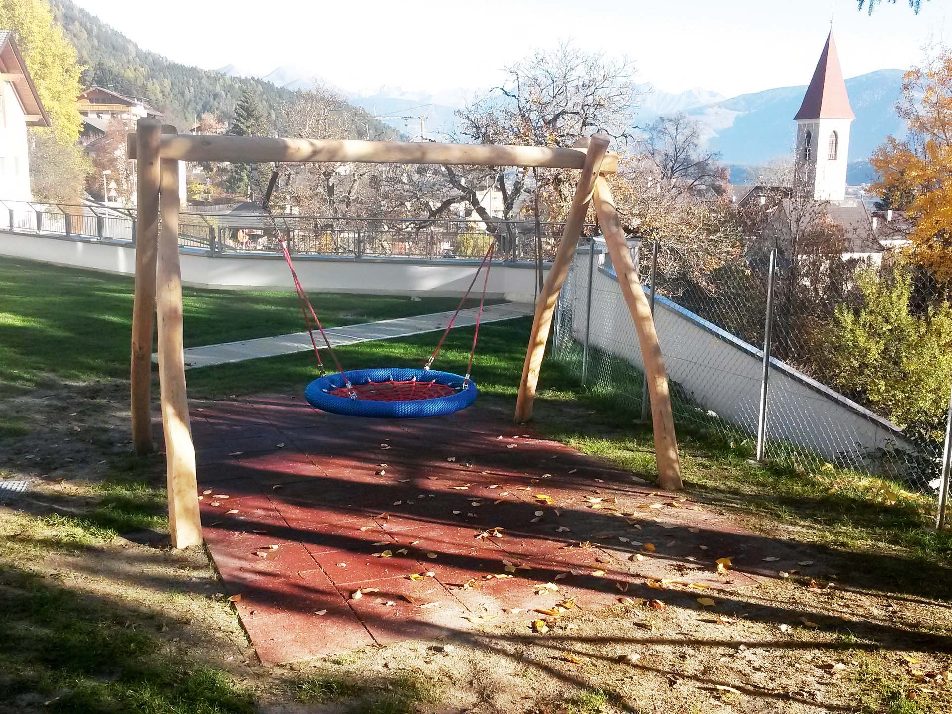 Realizzazione parchi giochi per bambini Realizzazione parchi giochi per bambini