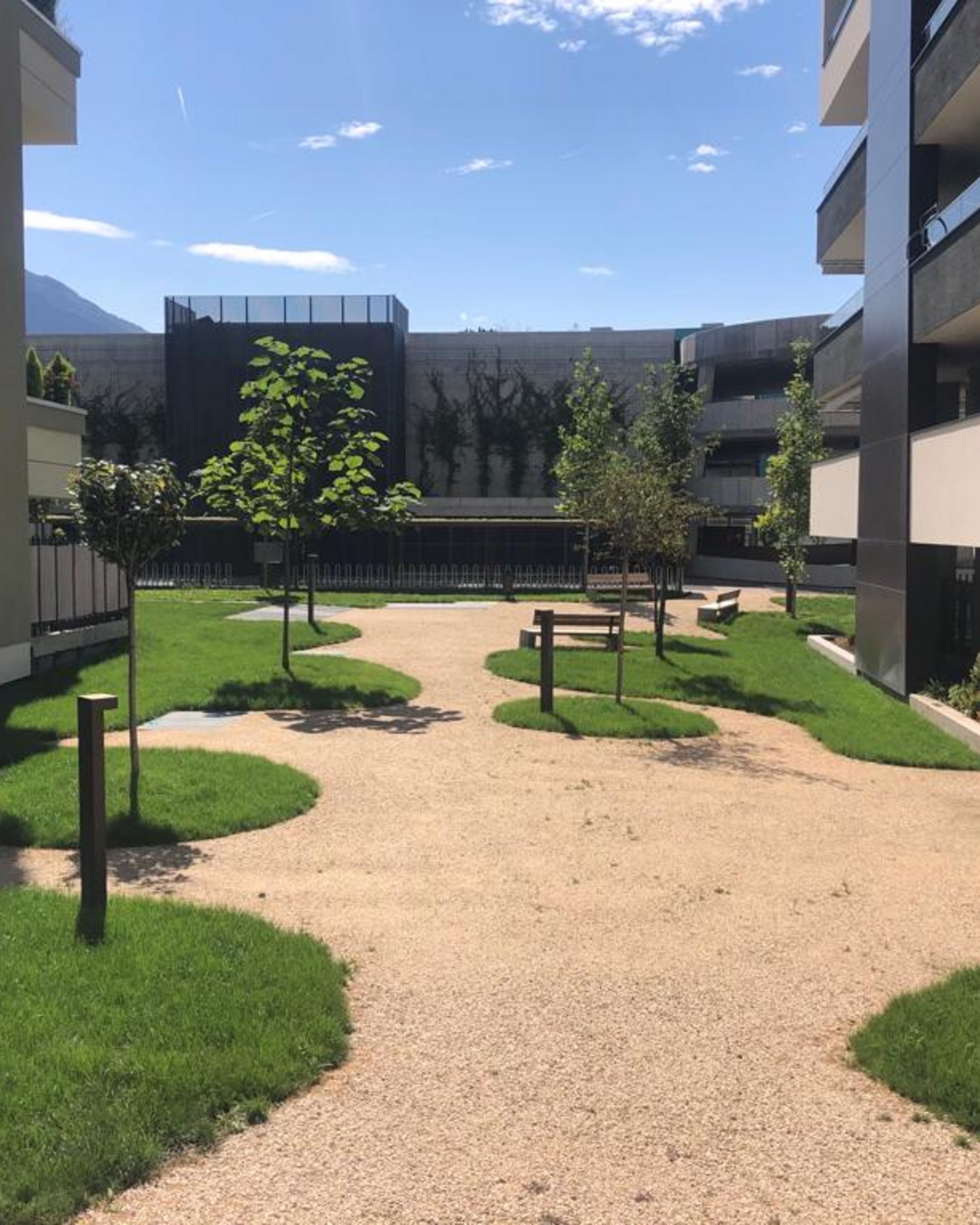 Intensive Dachbegrünung für Südtirol Intensive Dachbegrünung für Südtirol