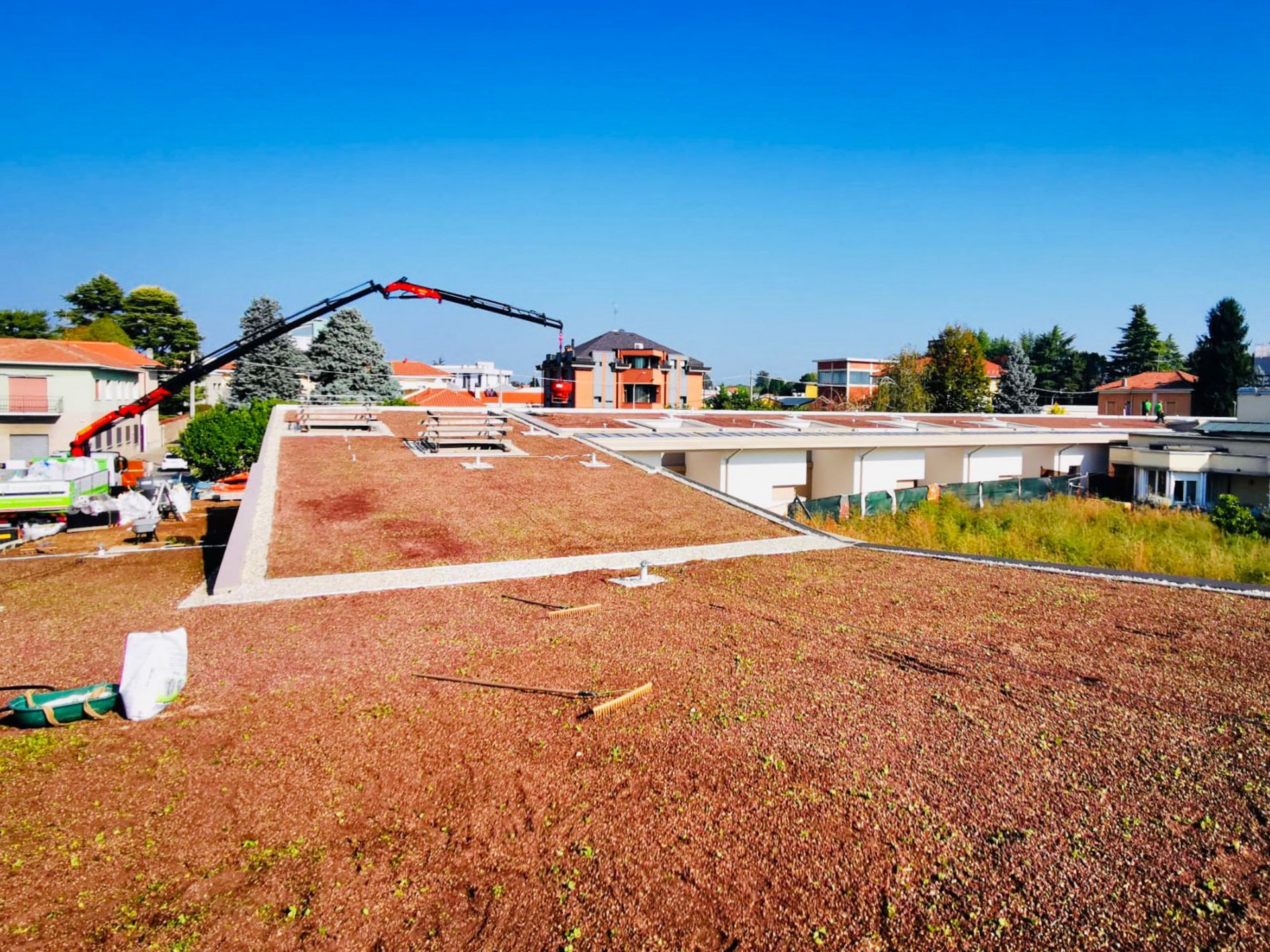 Tetti spioventi del professionista Rasenfix Tetti spioventi del professionista Rasenfix