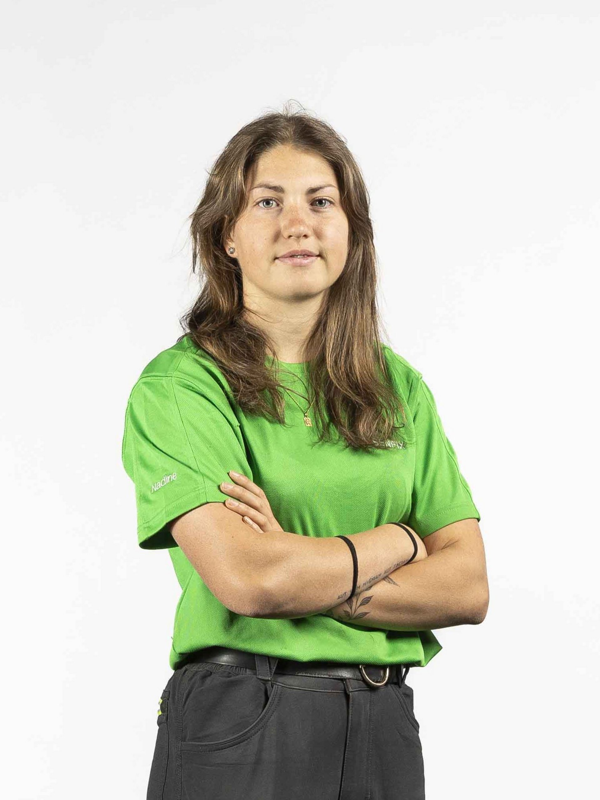 Dach begrünen. Natur lieben. Dich glücklich sehen. Das Team. Dach begrünen. Natur lieben. Dich glücklich sehen. Das Team.