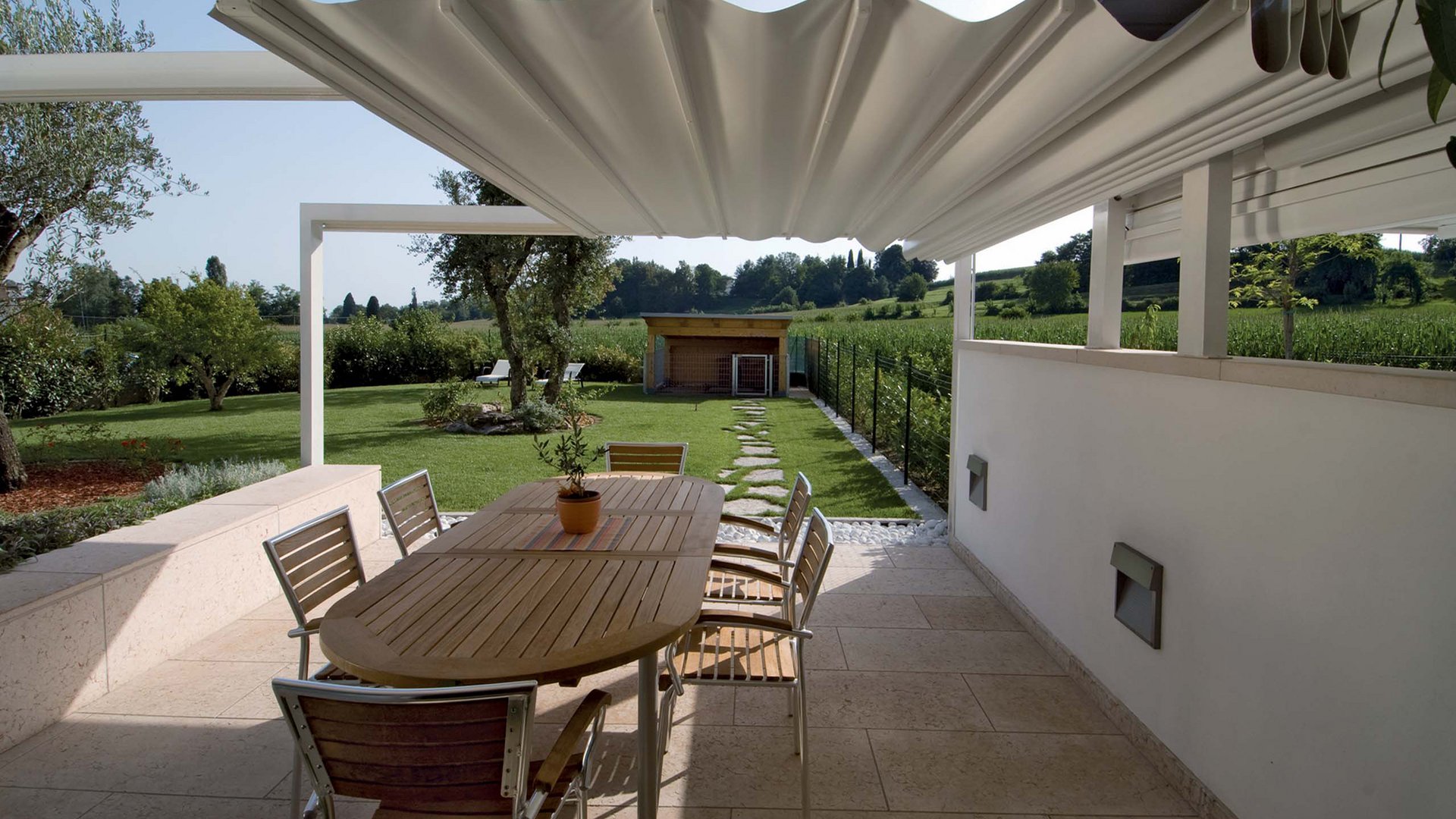 Pergolato per giardino: a tutto verde! Pergolato per giardino: a tutto verde!