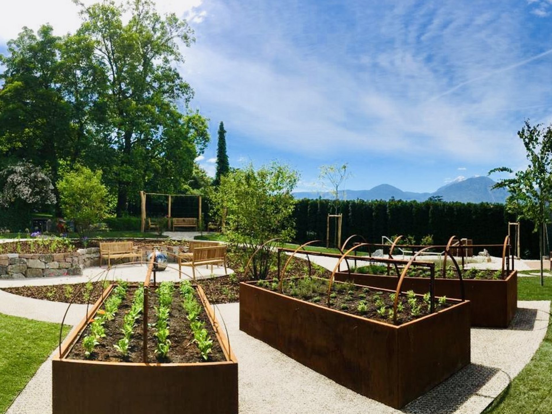 Hotel gardening - progettazione giardini hotel Hotel gardening - progettazione giardini hotel