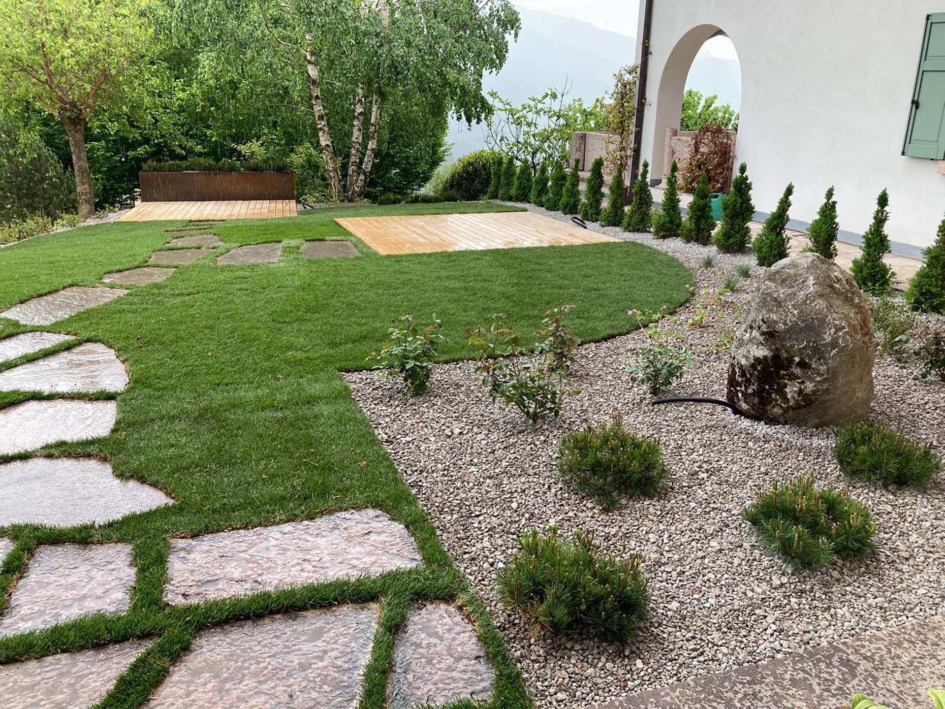 Garni Lilly Garni Lilly